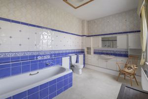 Photo 19- click for photo gallery